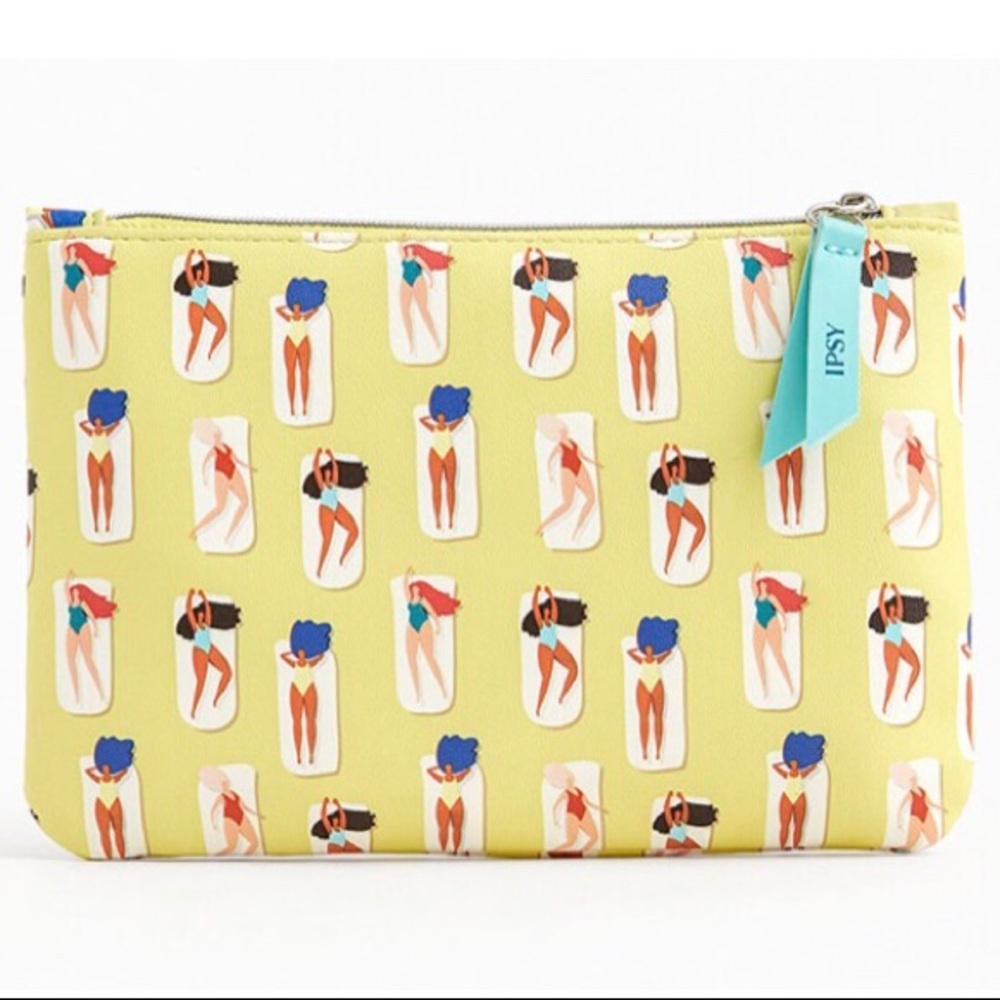 BOGO - 🆕 Summer fun makeup bag